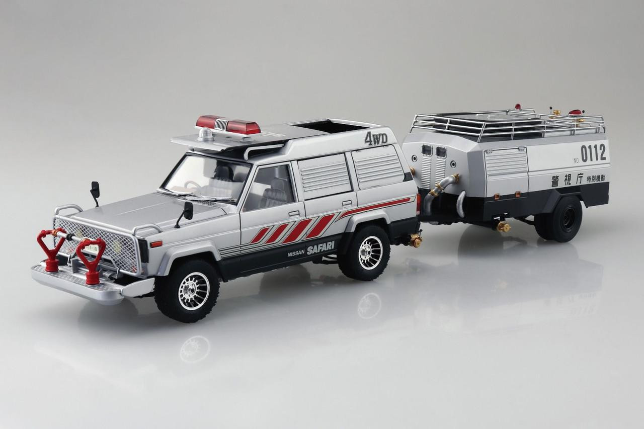 Seibu-Keisatsu 1/24 Safari 4WD & Tank Car Plastic Model