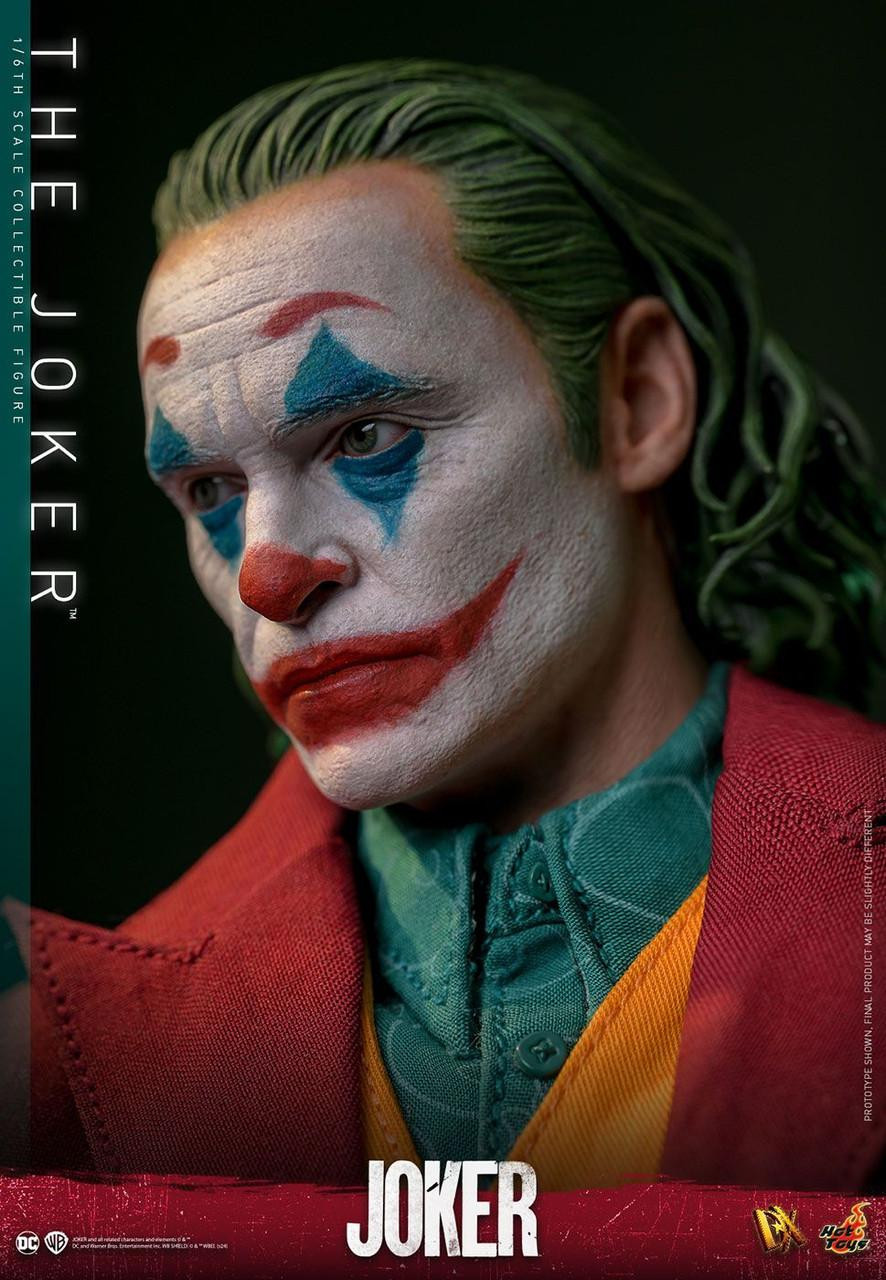Movie Masterpiece Deluxe - 1/6 Scale Fully Poseable Figure: Joker