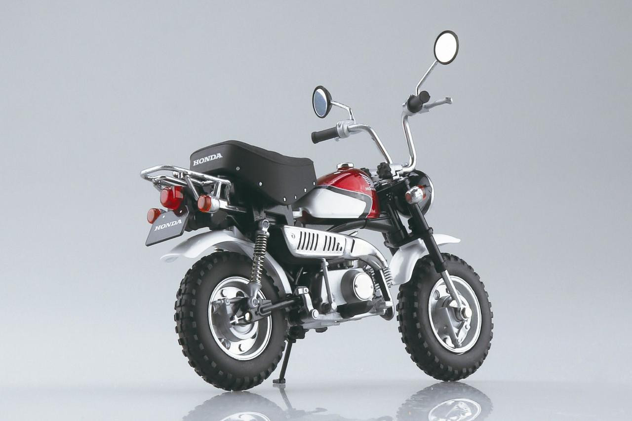 かにゃん　0826 SKYNET 1/12 Honda Monkey Special Shasta White Finished Model
