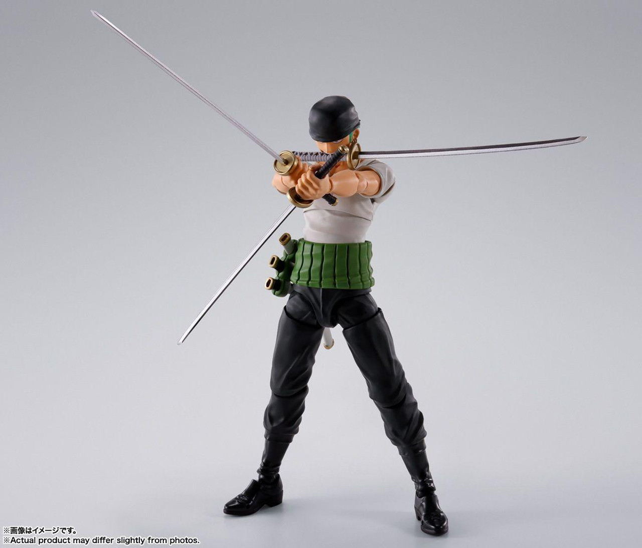 S.H. Figuarts Roronoa Zoro -Romance Dawn- Figure (One Piece)