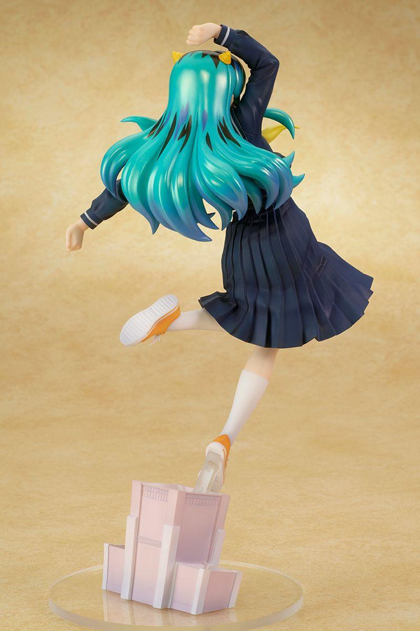 LUM 745 制服バージョン フィギュア Lum 1/7 Figure (Urusei Yatsura)