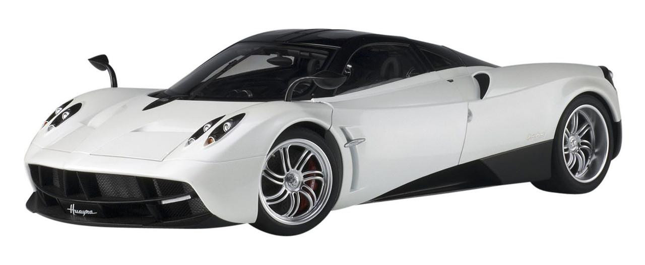 1/12 Pagani Huayra (White) Finished Model