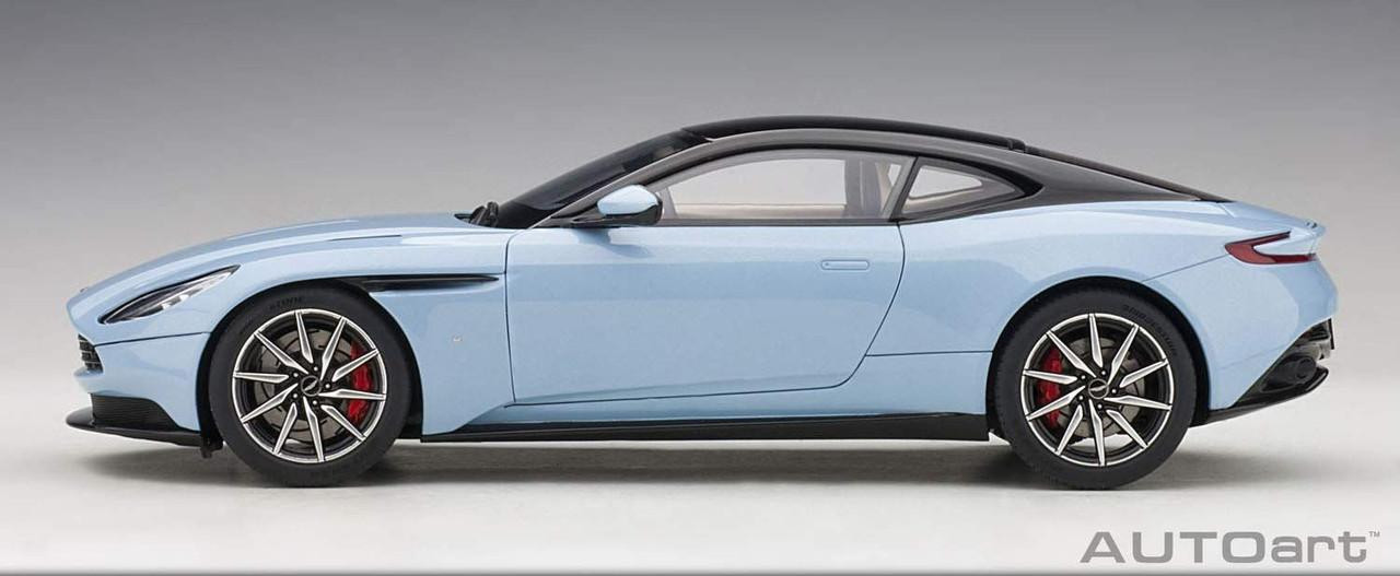 オートアート 1/18 アストンマーチン DB11 メタリック・ホワイト Amazon.co.jp: AUTOart 1/18 アストンマーチン DB11 メタリック