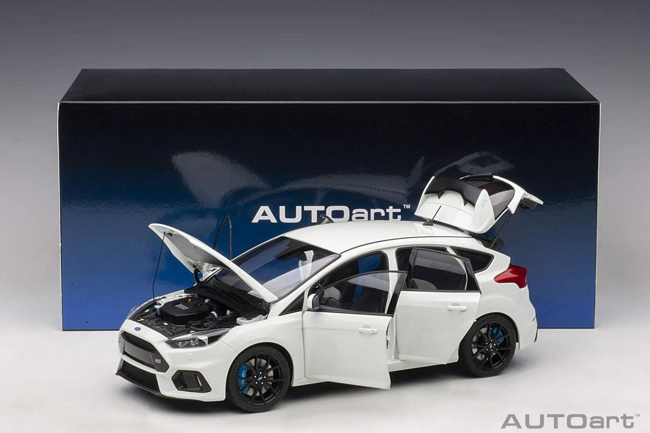 1/18 Ford Focus RS (White) Finished Model