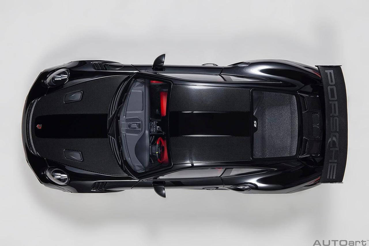 1/18 Porsche 911 (991.2) GT2 RS Weissach Package (Black/Carbon