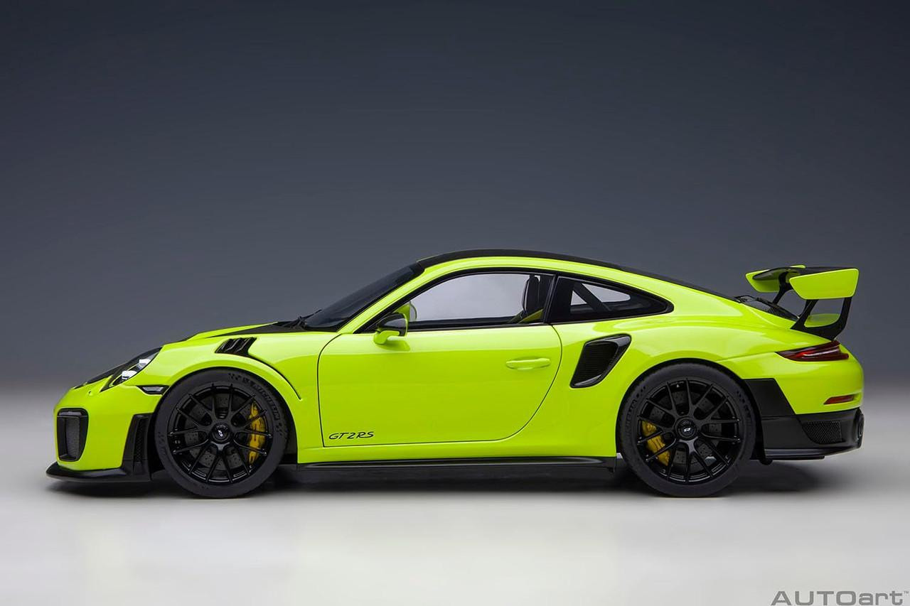 1/18 Porsche 911 (991.2) GT2 RS Weissach Package (Light Green