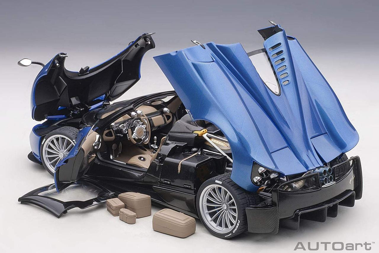 1/18 Pagani Huayra Roadster (Blue Carbon) Finished Model