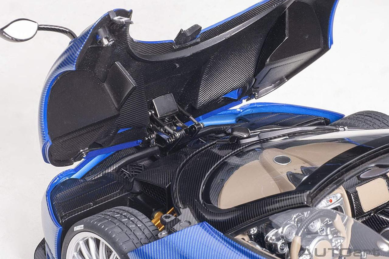 1/18 Pagani Huayra Roadster (Blue Carbon) Finished Model