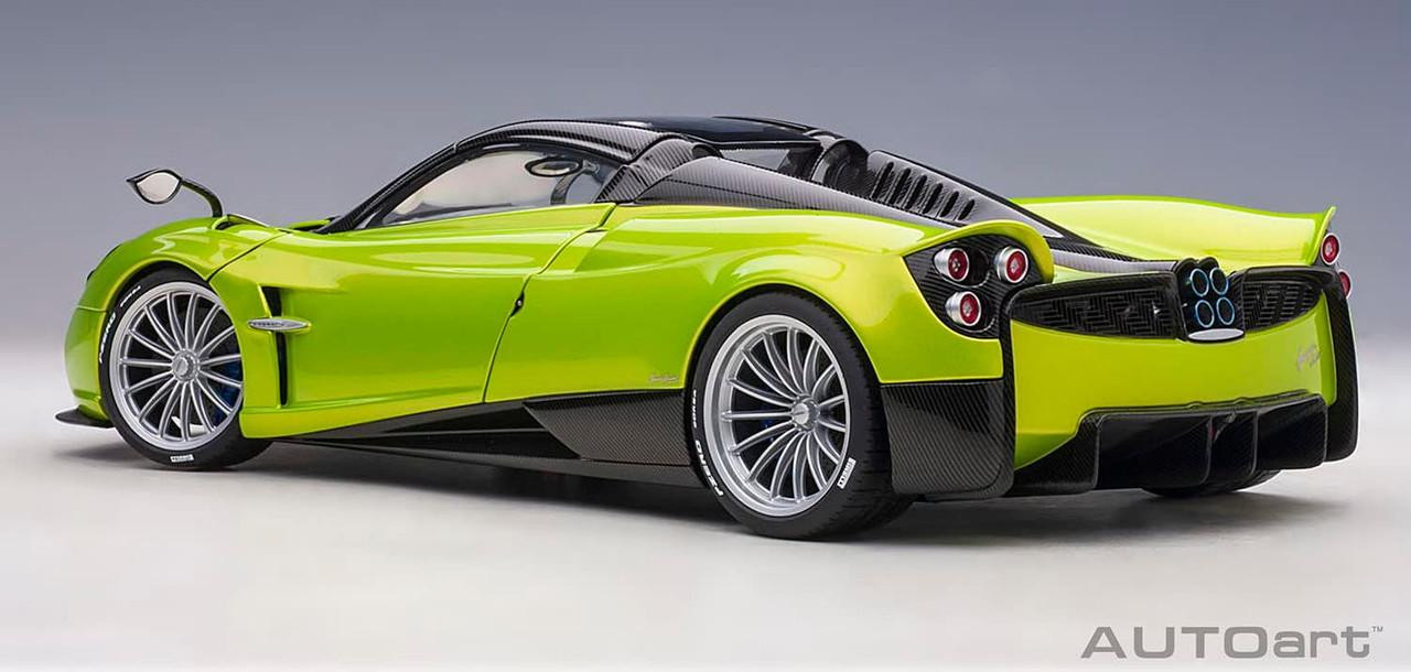 ナイジェリアパンピー 1/18 Pagani Huayra Roadster (Metallic Light Green) Finished