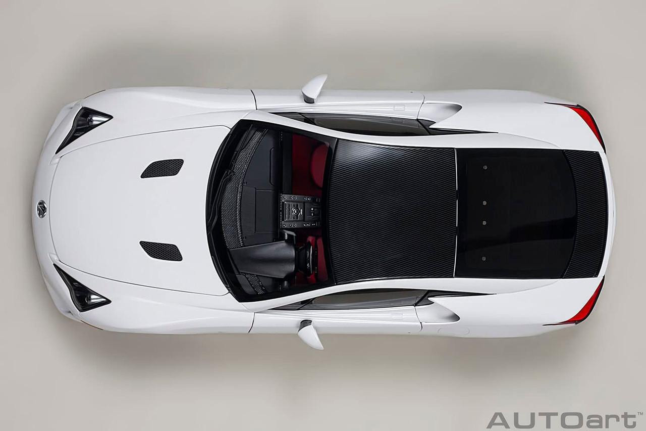1/18 Lexus LFA (Whitest White/Black Carbon) Finished Model