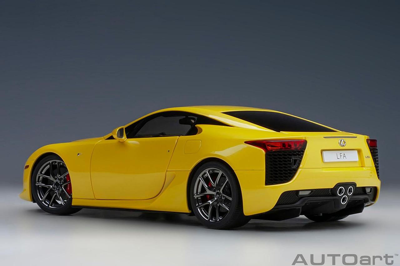 1/18 Lexus LFA (Pearl Yellow) Finished Model