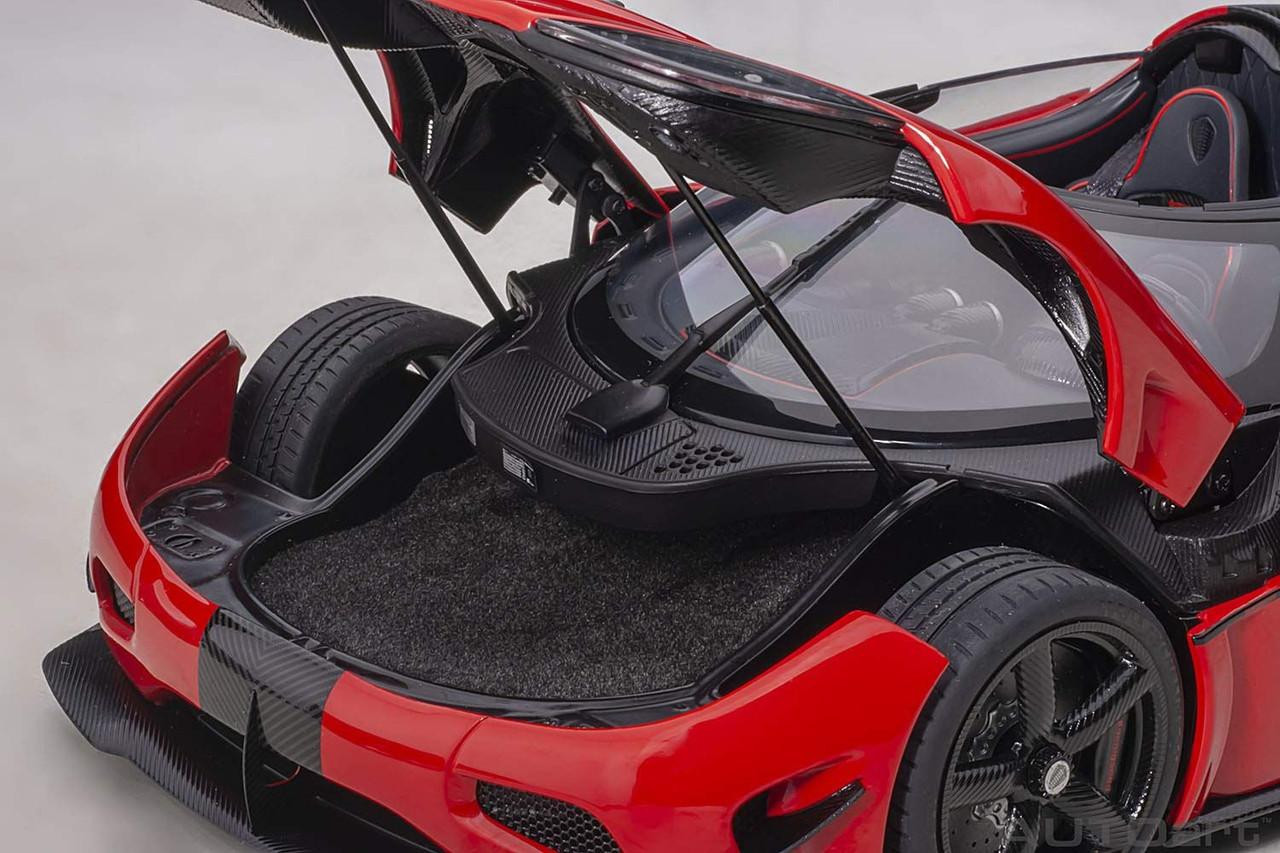 1/18 Koenigsegg Agera RS (Red/Carbon Black) Finished Model