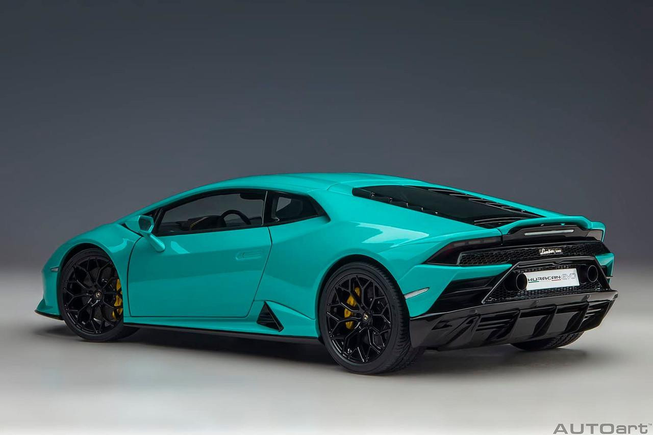 1/18 Lamborghini Huracan EVO (Turquoise Blue) Finished Model