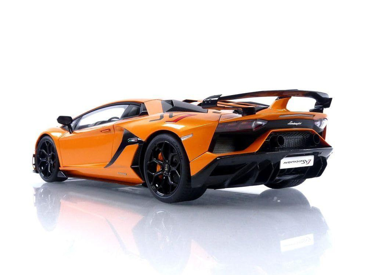 1/18 Lamborghini Aventador SVJ (Pearl Orange) Finished Model