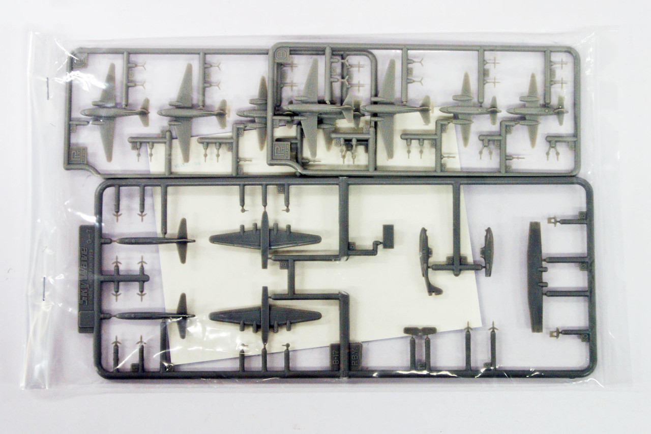 希少な雑誌セット(warp,LOOP,RIPPER&ROLLER等) Pit-Road Skywave S-42 WWII US Warplane set 1 1/700 Scale Kit