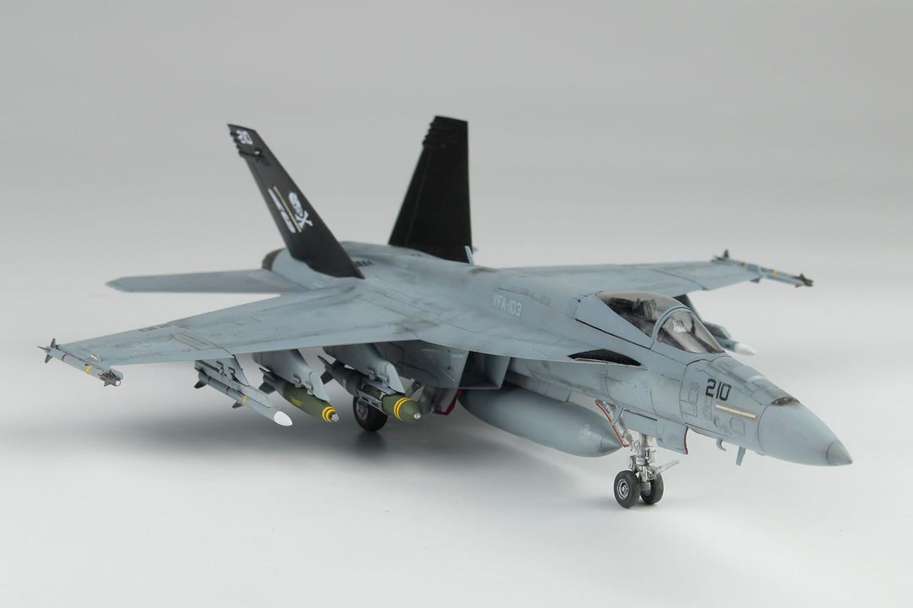 1/72 Scale U.S. Navy Carrier-Based Fighter F/A-18E Super Hornet