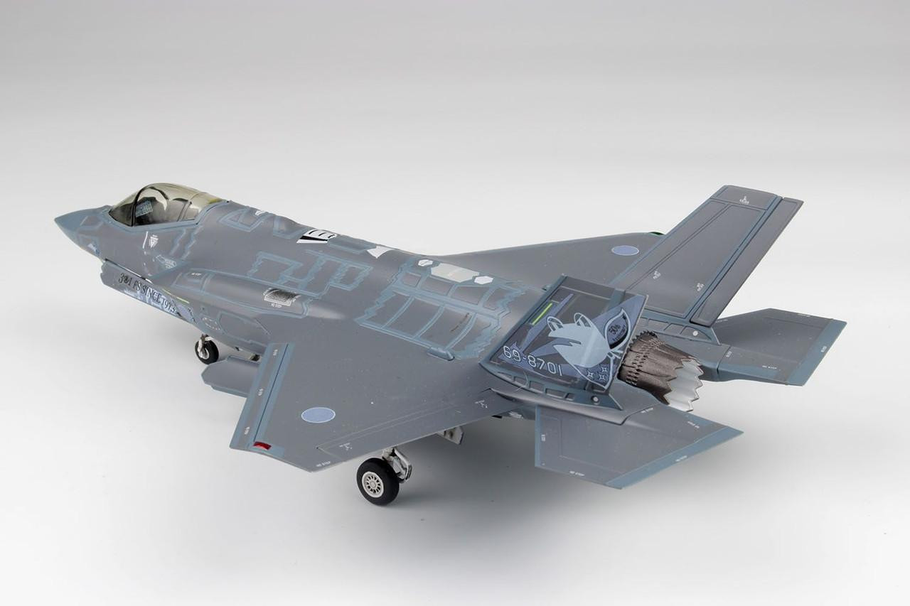 1/72 JASDF F-35A Lightning II 301st Squadron 50th Anniversary