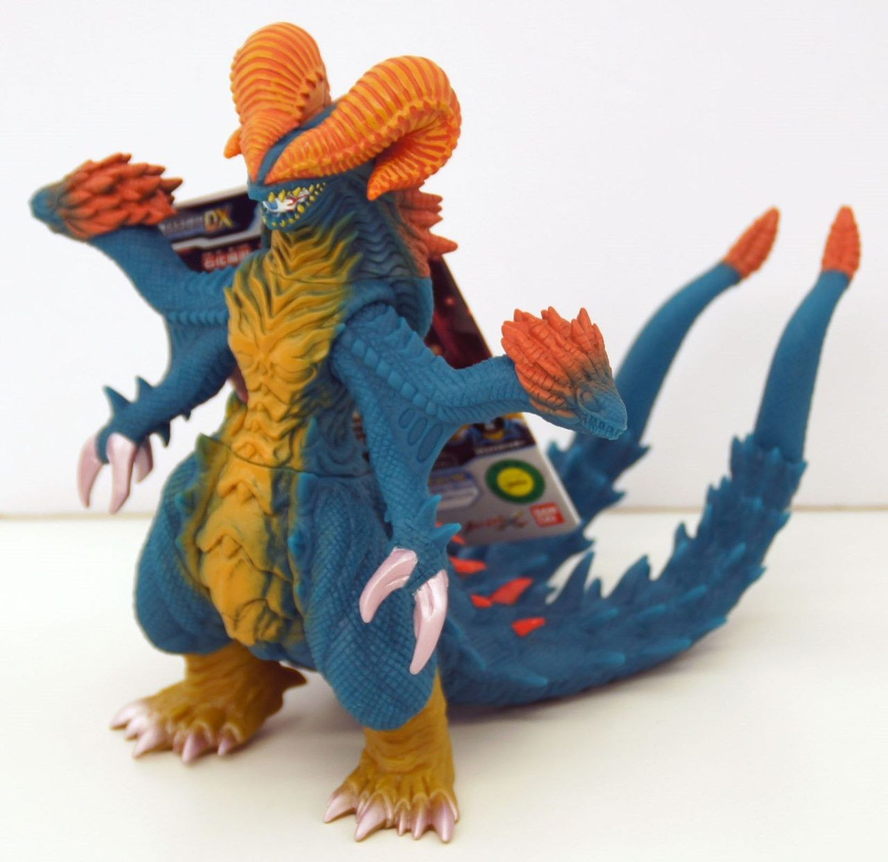 Bandai Ultraman Ultra Monster DX Gargorgon Figure (4543112973283