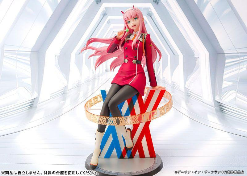 DARLING in the FRANXX: Zero Two 1/7 Complete Figure