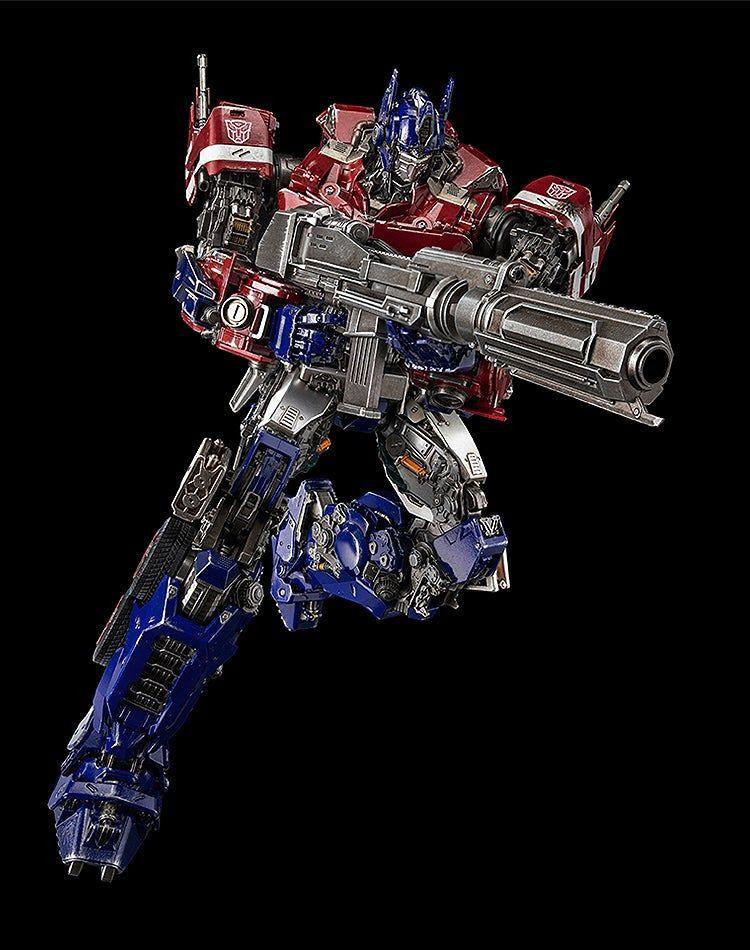 Transformers: Bumblebee DLX Optimus Prime (Cybertron Mode) Action