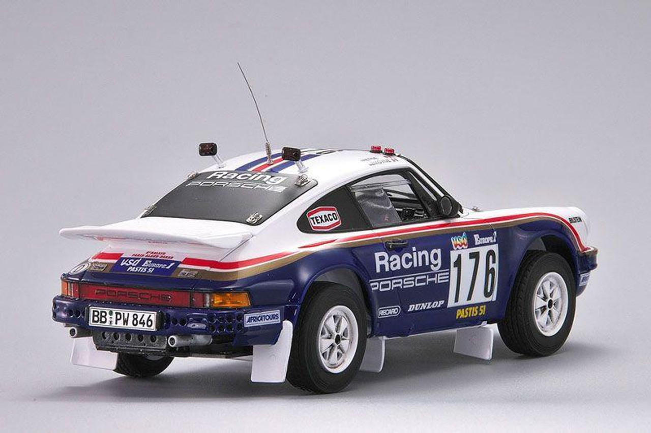 1/24 Porsche 911 Carrera 3.2 4 x 4 (Type 953) 1984 Paris