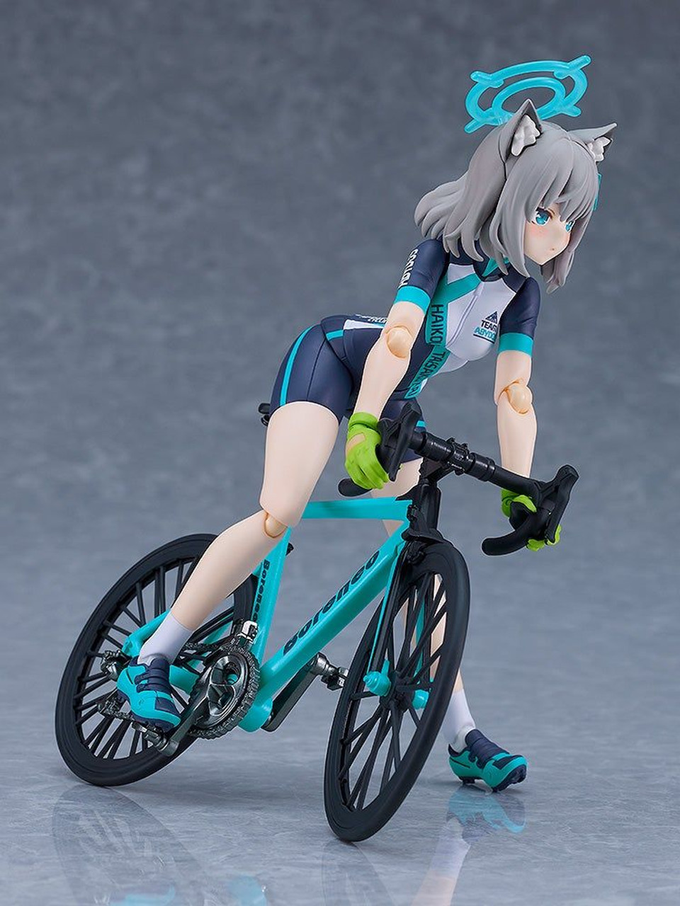 figma Shiroko Sunaookami (Cycling) Figure DX Edition (Blue