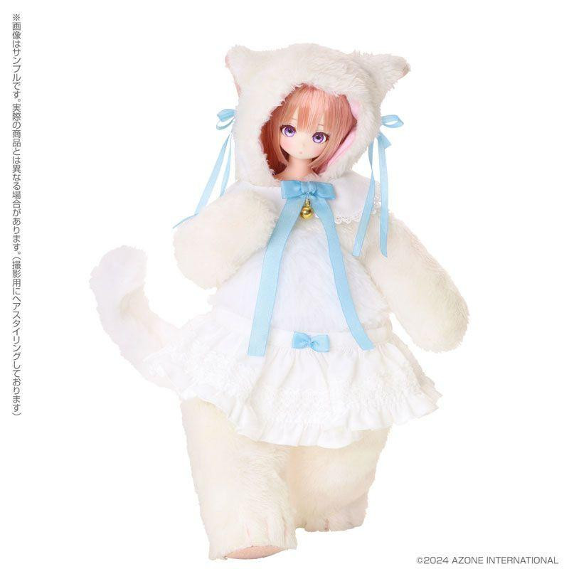 Luminous Street: HUG Mii (White Cat ver.) Figure Doll