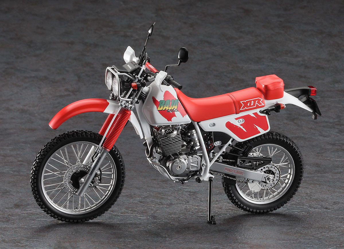 1/12 Honda XLR BAJA (MD22) (1991) Plastic Model
