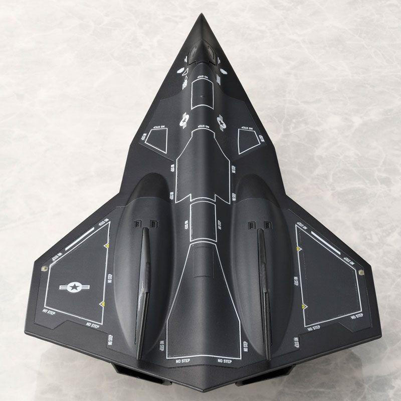 Top Gun Maverick 1/100 Darkstar Figure