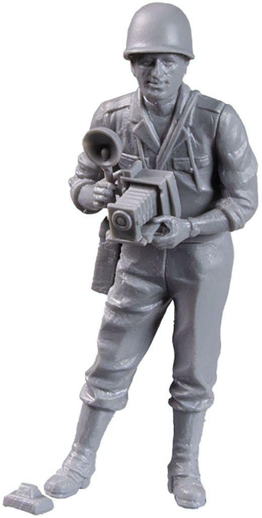 1/35 Battlefield Cameraman Figures Set Plastic Model