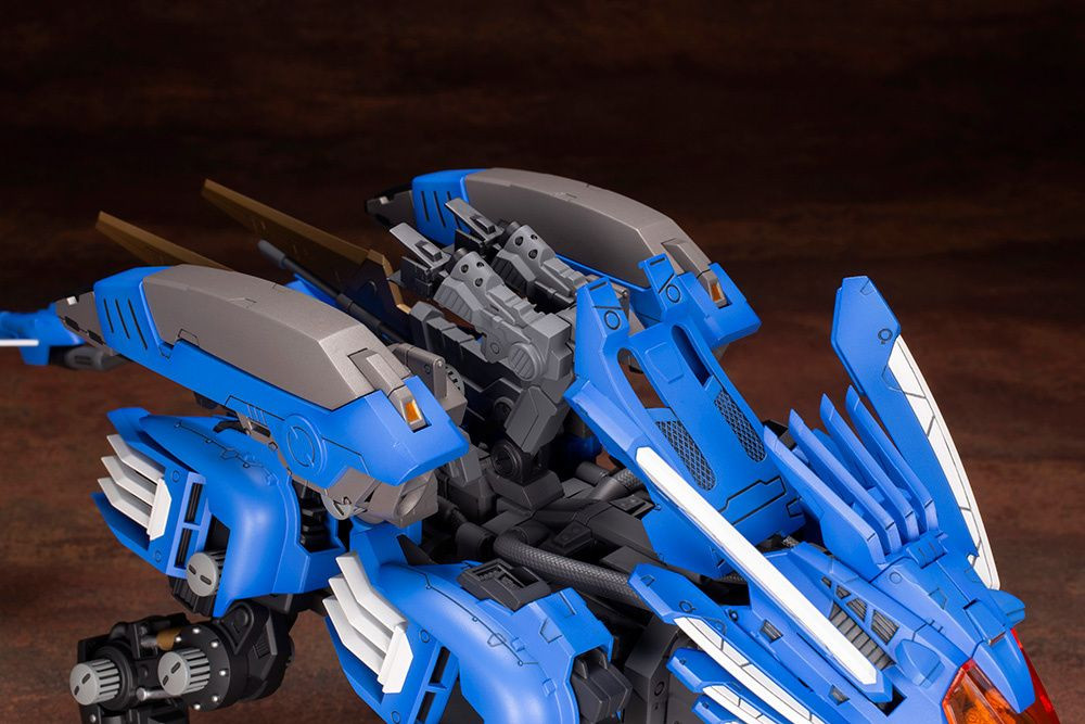 HMM ZOIDS 1&frasl;72 RZ-028 Blade Liger AB Plastic Model
