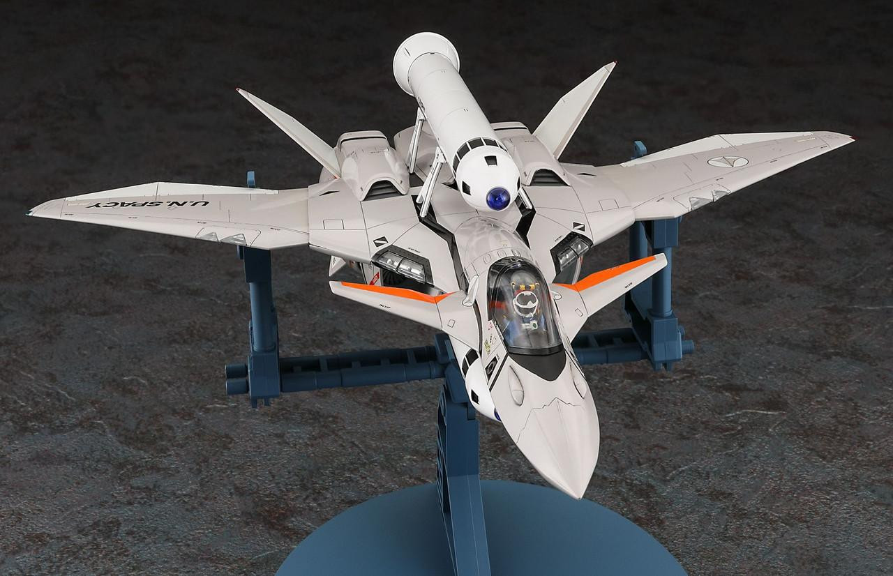 1/72 VF-11B Thunderbolt w/Rocket Booster Macross Plus Plastic Model