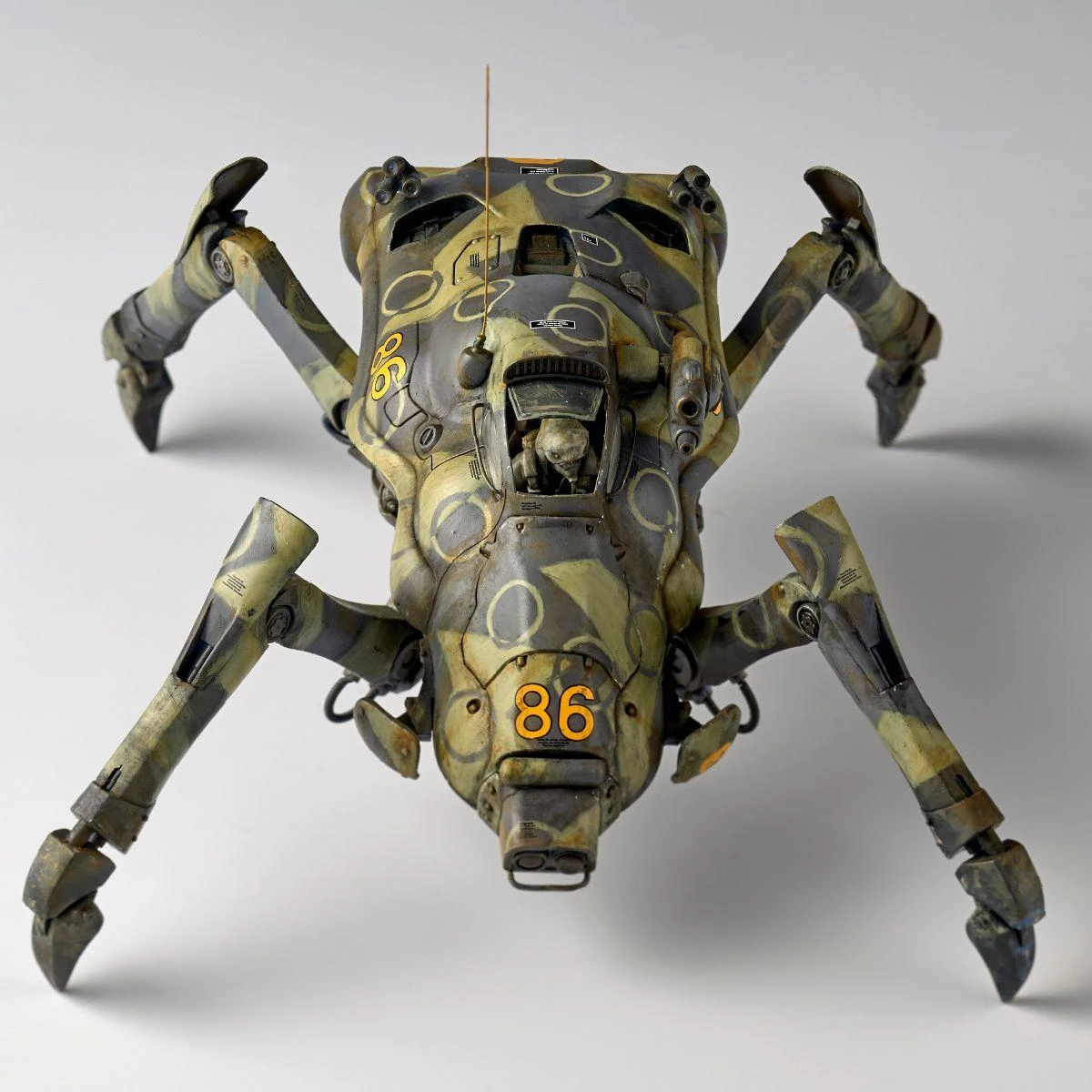 ARTPLA 1/35 Maschinenkrieger Sturmkafer & Pamela Amsel Plastic Model