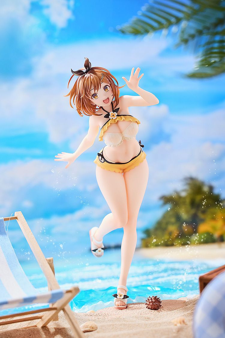 Reisalin Stout: Swimsuit Ver. 1/7 Figure