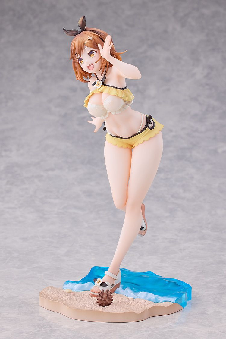 Reisalin Stout: Swimsuit Ver. 1/7 Figure