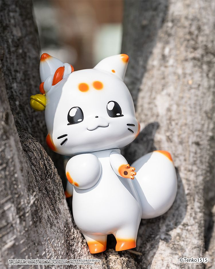 EMBER TOYS: Chibi Creature Tenko Soft Vinyl Figure (Little Fox