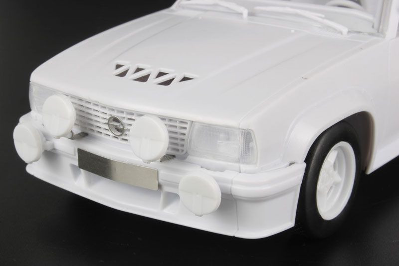 1/24 Opel Ascona 400 1981 Monte Carlo Rally Plastic Model Kit