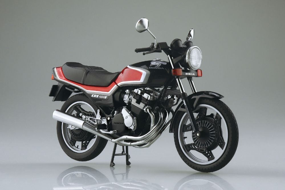1/12 Honda CBX400F ブラック/キャンディアラモアナレッド 1/12 Honda CBX400F Black/Candy Alamoana Red Plastic Model