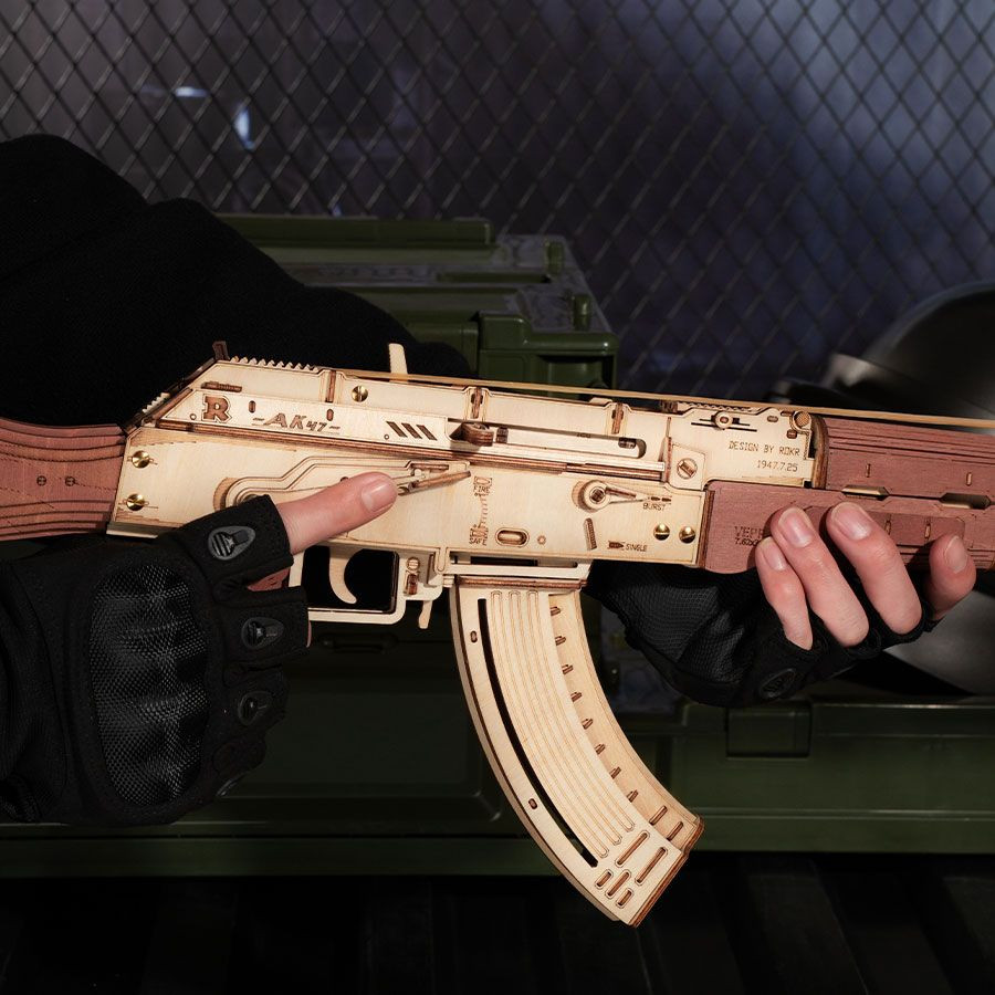 DIY Miniature Kit AK-47 Assault Rifle (315 Pieces)