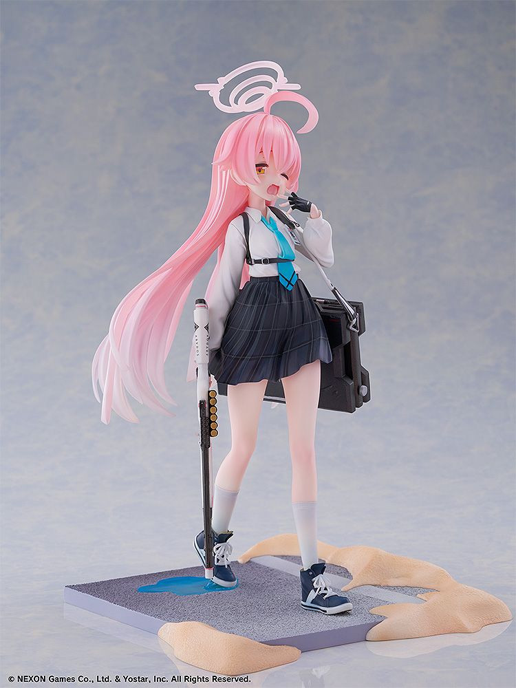 Hoshino 1/7 Figure (Blue Archive)