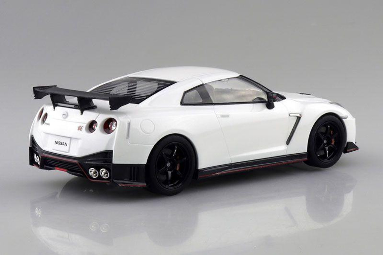 タカラトミーモール限定 Nissan GT-R Nismo 2017 model TLV-N Nissan GT-R Nismo 2017 Model (LOG-ON) | Tomica Wiki