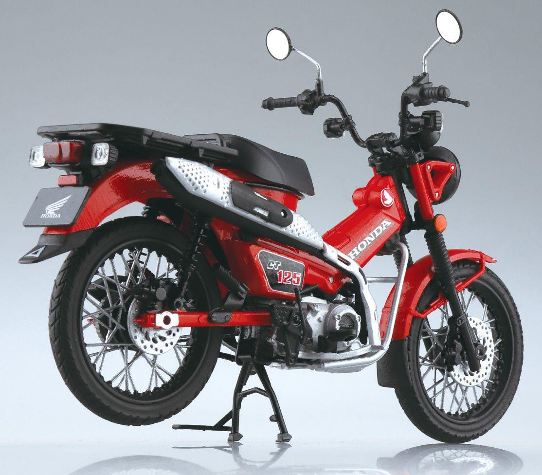 1/12 Honda CT125 Hunter Cub Glowing Red Complete Plastic Model