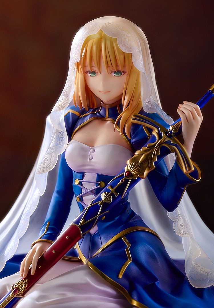 Saber -Garden of Avalon- 1/7 Figure (Fate/stay night)