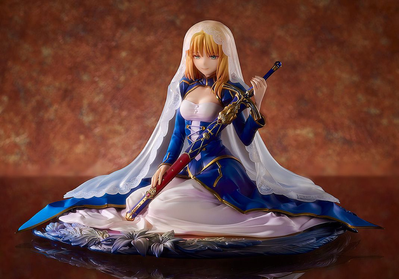 Saber -Garden of Avalon- 1/7 Figure (Fate/stay night)