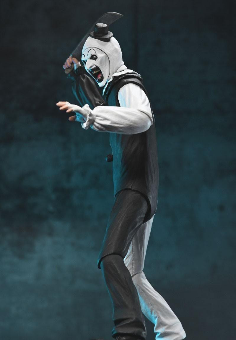 Terrifier/ Art The Clown 7-Inch Ultimate Action Figure