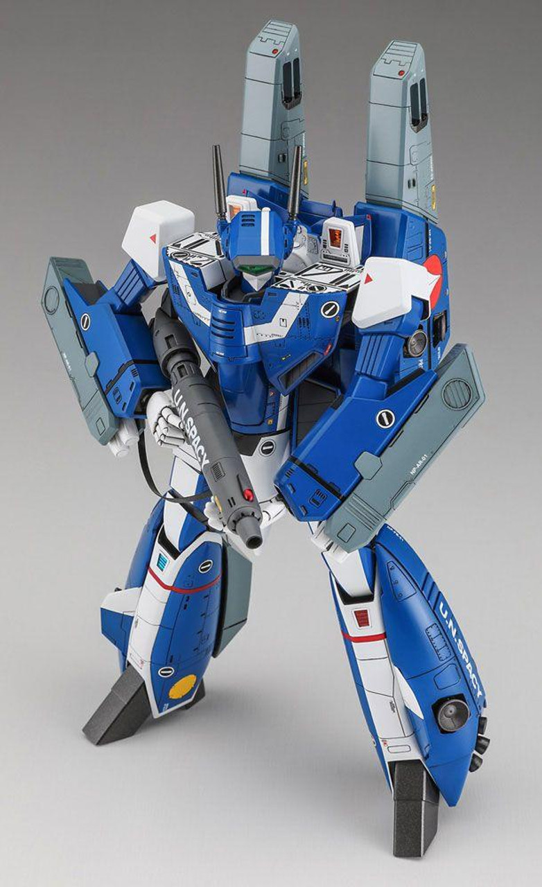イベントＷ.Ｆ限定絶版レア　ＶＩＲＴＵＡＲＯＩＤ　超重装甲突撃機体ＤＯＲＤＲＡＹ 1/72 VF-1J Super Battroid Valkyrie Max Plastic Model