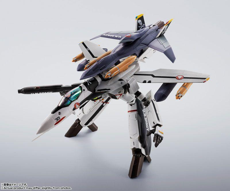 Hi-Metal R VF-0S Phoenix (Roy Focker Unit) + QF-2200D-B
