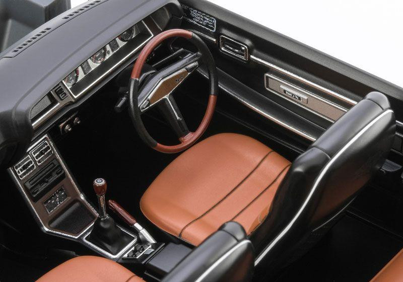 1/24 Nissan Laurel HT 2000SGX (KHC130) Late Model 73 Plastic Model