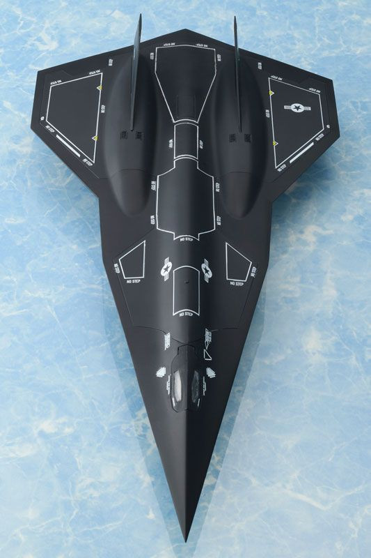 1/72 Top Gun Maverick Darkstar Plastic Model