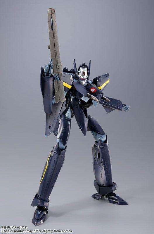 Bandai Spirits Macross 7 DX Chogokin VF-17S Nightmare Stealth